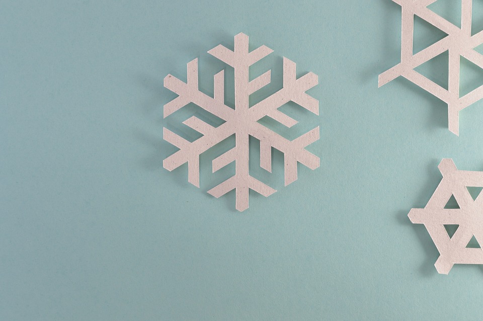Snowflake cutout 